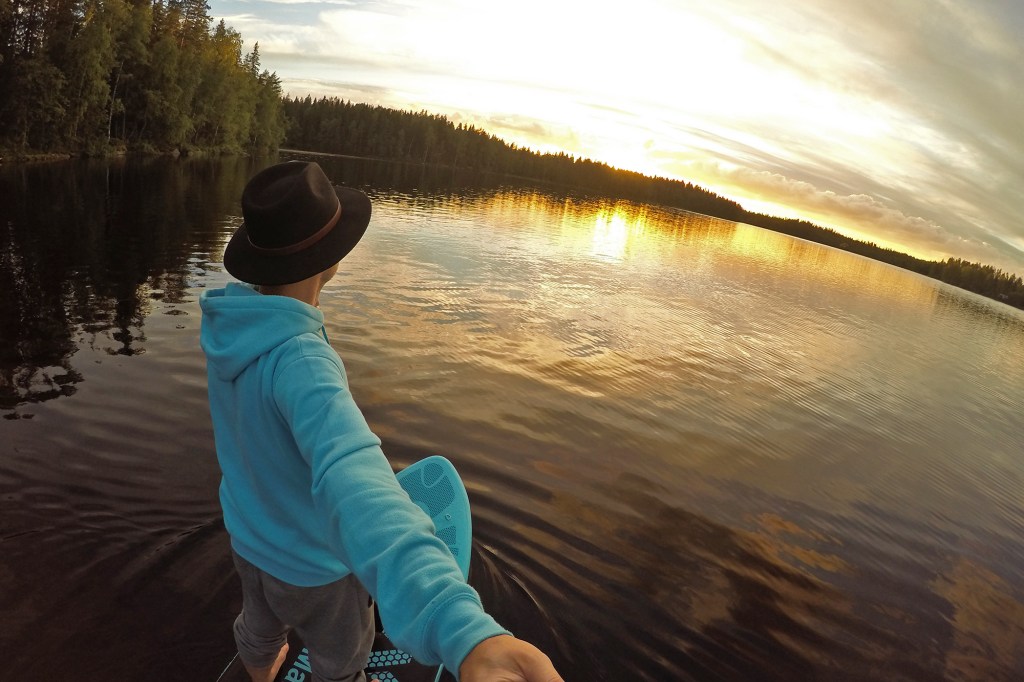 Auringonlaskun ihailua