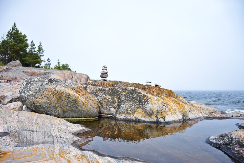 Isosaaren kalliorantaa