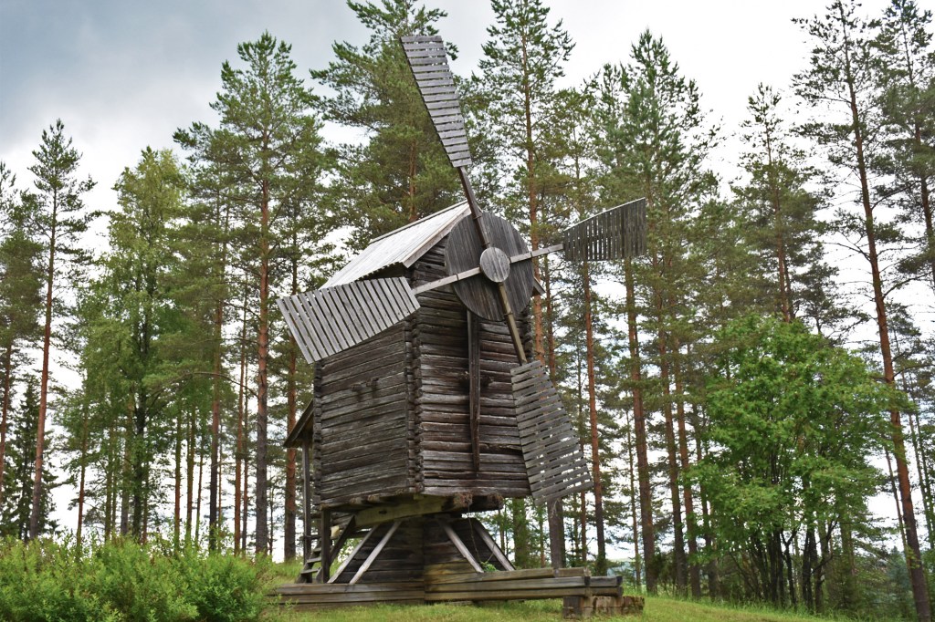 Varpaisjärven vanha mylly