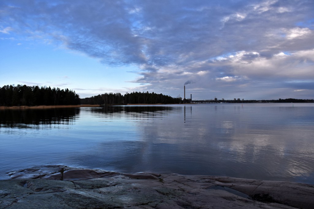 Kaitalahden rantakalliot