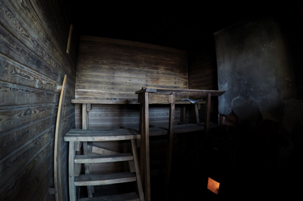 Bengtskärin saunan lauteet