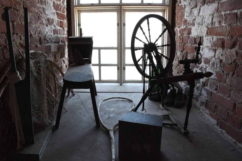 Bengtskär yksityiskohtia matkalla torniin