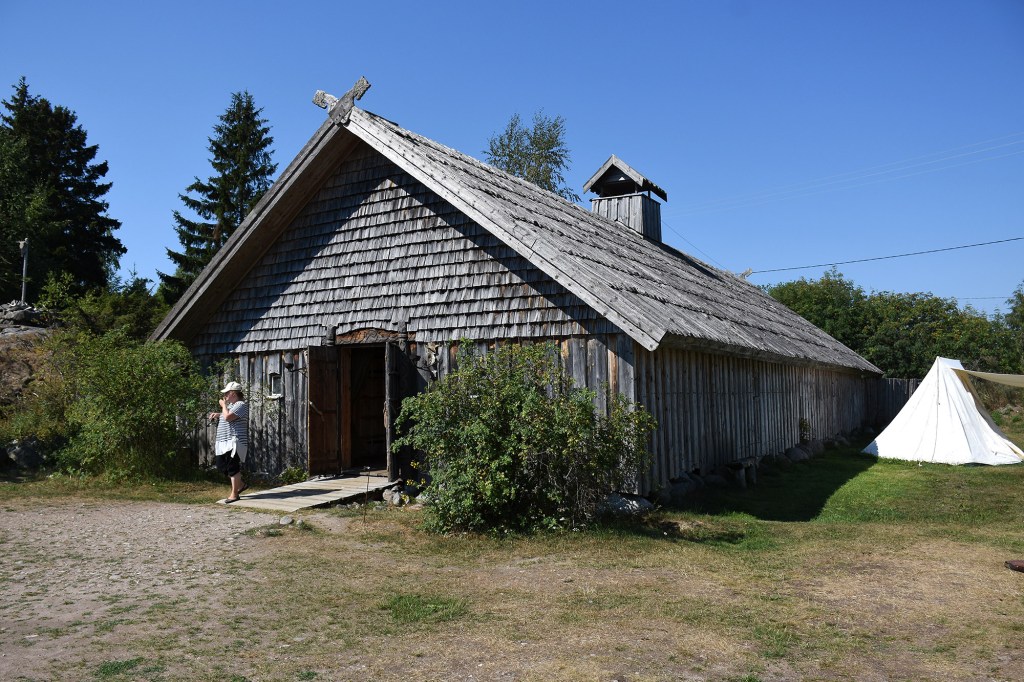 Rosalan Viikinkikeskus - Päällikön halli