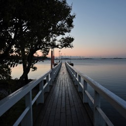 Koukussa auringonnousun bongaukseen