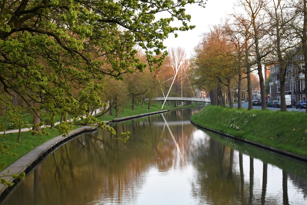Stadsbuitengracht ja Martinusbrugin kävelysilta