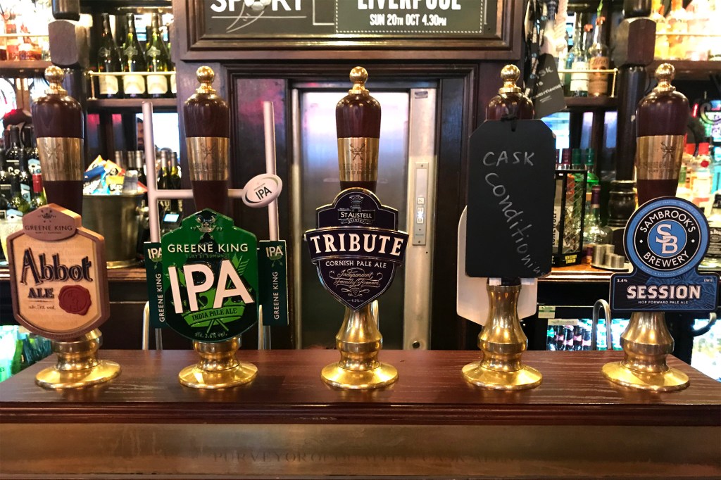 Cask Alet Red Lion -pubissa