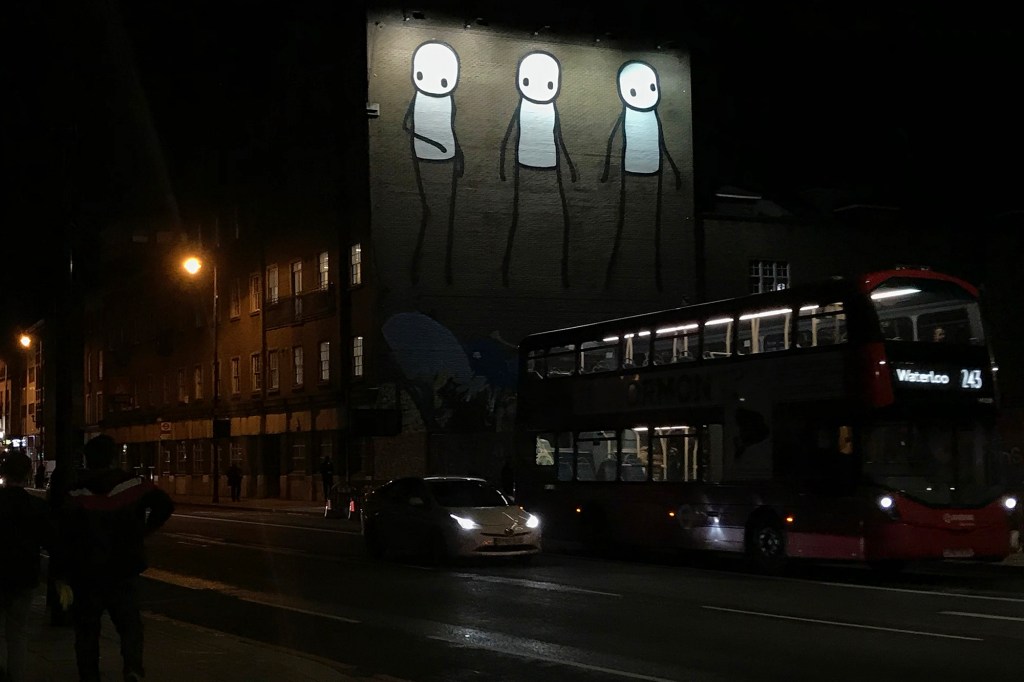 Yksinkertainen muraali Hackneyssa