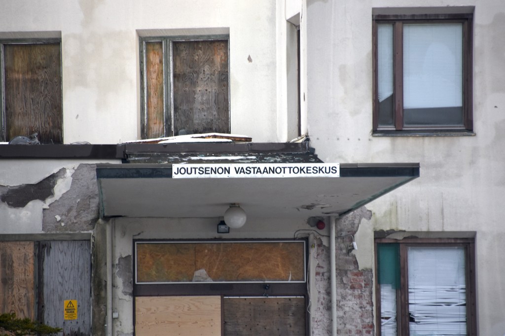 Tiurun sairaala - Joutsenon vastaanottokeskus