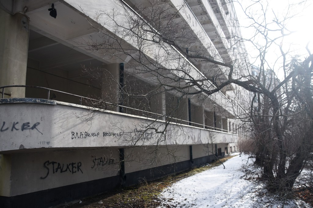 Tiurun sairaalan parvekkeet