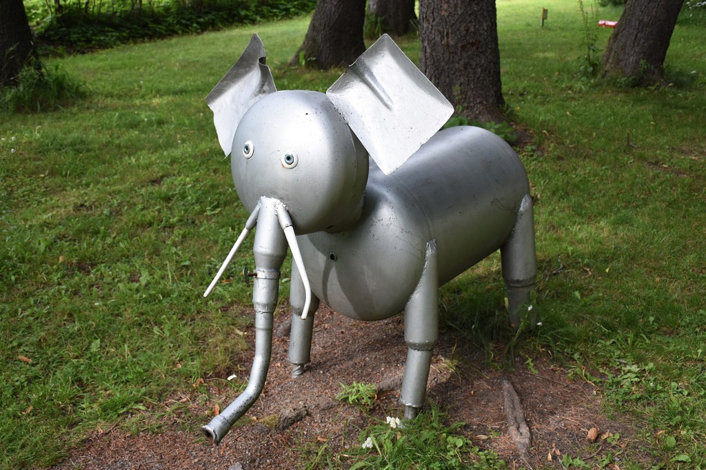 Dorkin puiston norsu