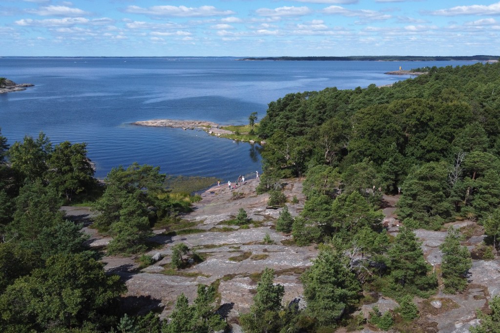 Ilmakuva Pampskatanin piston kallioilta