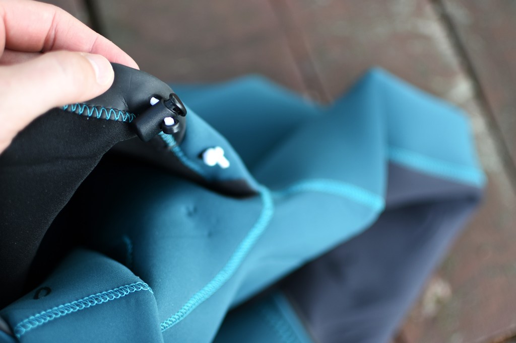 ION Onyx Amp Steamer NZ SS -märkäpuvun suuaukon kiristys