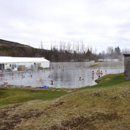Kuumien lähteiden Islanti: Hrunalaug & Secret Lagoon