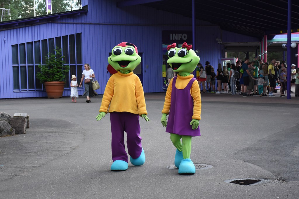 Tykkimäen maskotit Kusti ja Kerttu