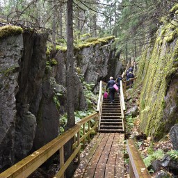 Näyttävä Mäkiaution rotko Tahkovuorella