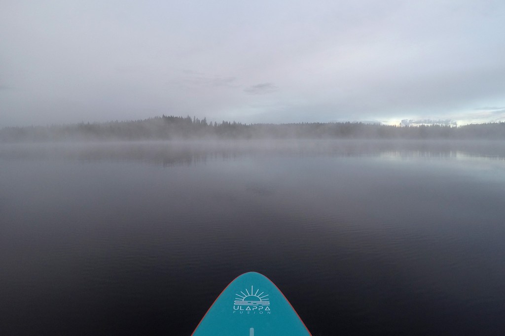 Suppailua usvan keskellä