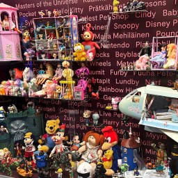 Matka leikin, lelujen ja lapsuuden pariin Museo Leikissä