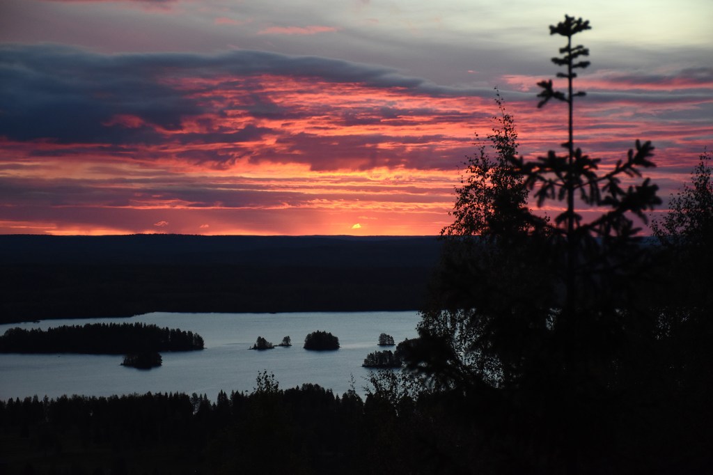 Auringonnousu Tahkon huipulla