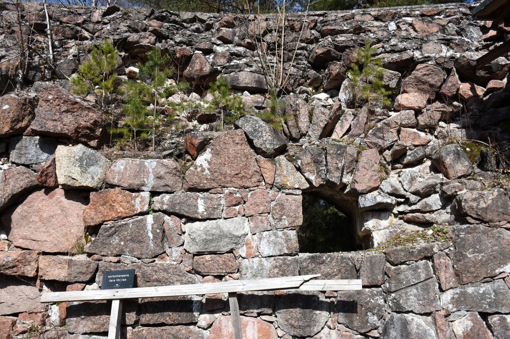 Sortumavaara bastioni Rosenin seinämillä