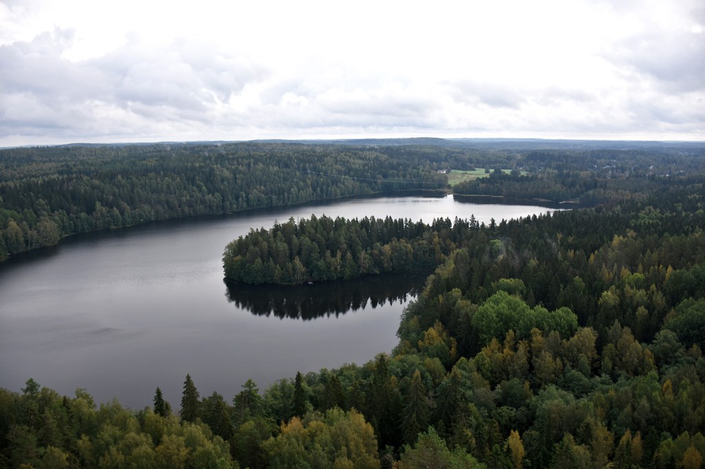 Aulankojärvi ja Lusikkaniemi