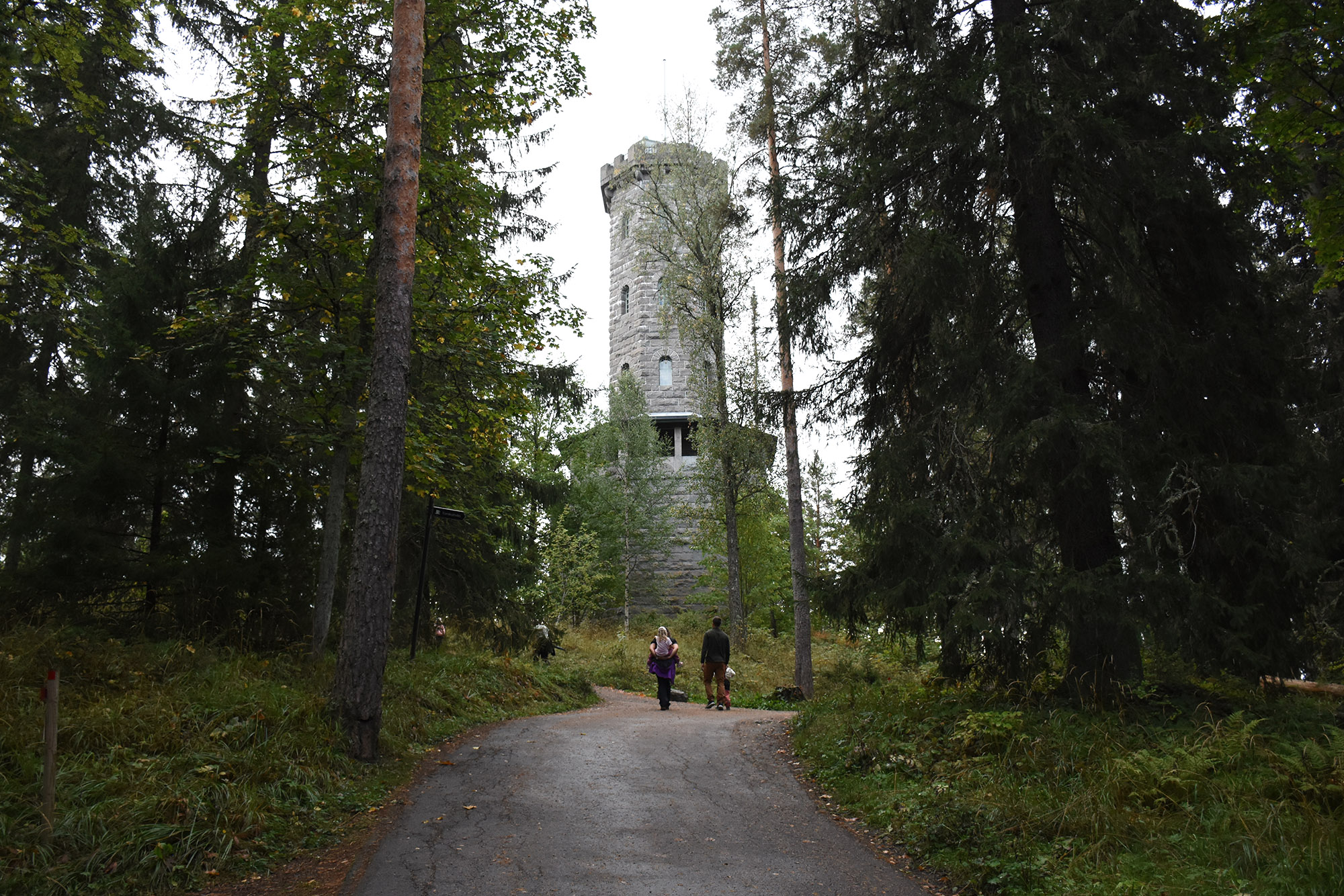 Viimeinen nousu Aulangon näkötornille