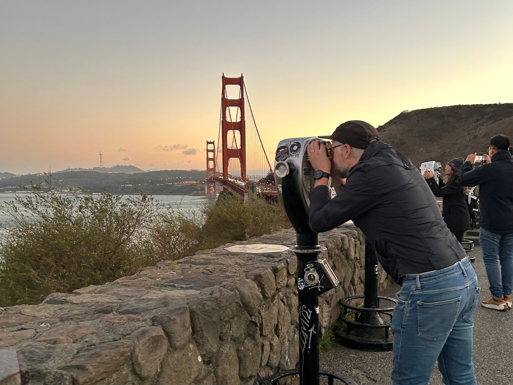 Opas San Franciscoon: katsaus nähtävyyksiin ja paikallisiin erikoisuuksiin