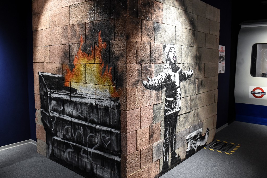 Season's Greetings - Mystery of Banksy, Turku